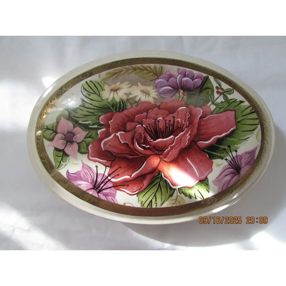 Vintage Casual Limited Edition 1995 trinket jewelry box red roses gold trim